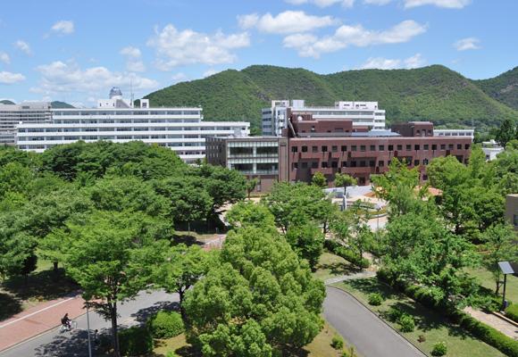 岐阜大学