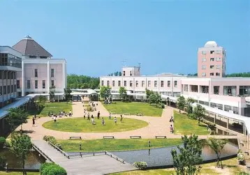 新潟医療福祉大学