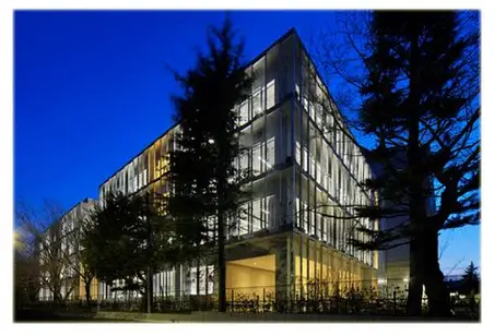 東京経済大学
