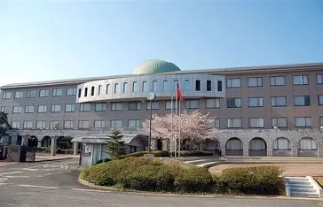 長崎外国語大学