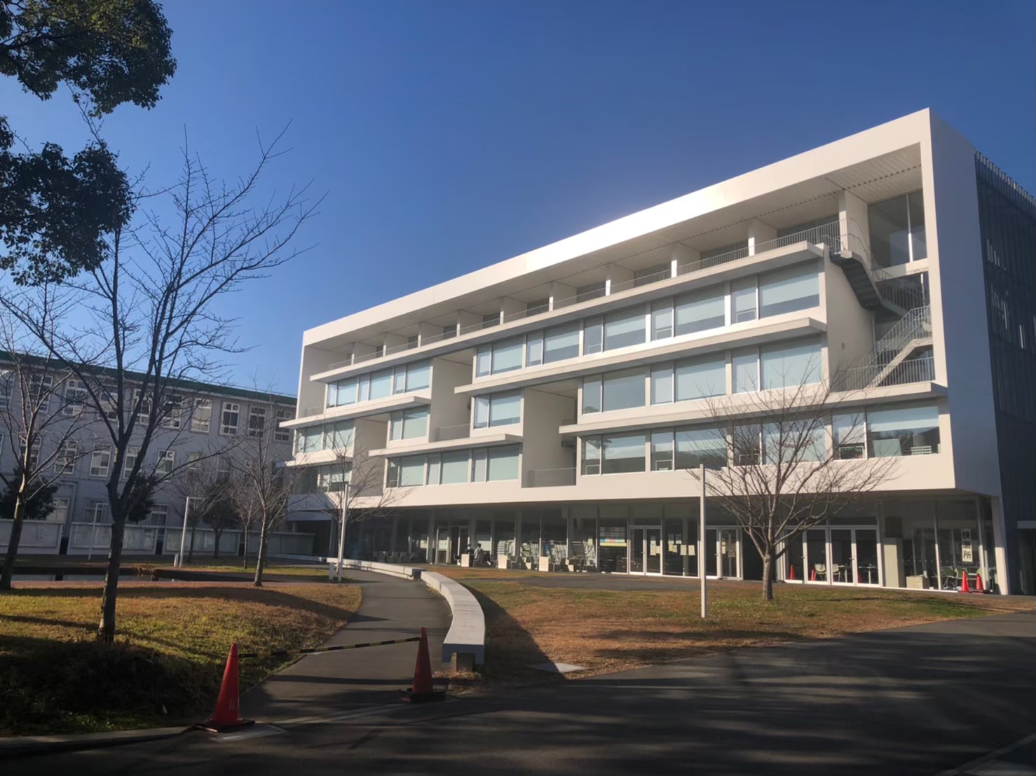 〇横浜市立大学